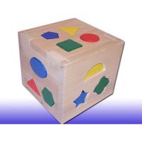 Игрушка деревянная "Куб с формами"