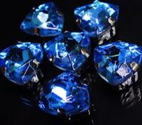 Хрустальные стразы в металлических цапах, цвет: серебро, ярко-голубой, 12 мм, 3 штуки в упаковке