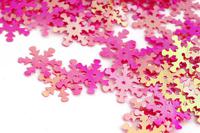 Пайетки россыпью "Ideal", 18 мм, цвет: ярко-розовый (028), 50 грамм
