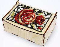 Деревянная заготовка шкатулка для вышивания бисером Астра "Розы на снегу", 12x8x5 см, арт. L-701