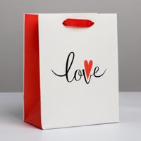 Пакет ламинированный вертикальный "Love", MS 18 × 23 × 10 см